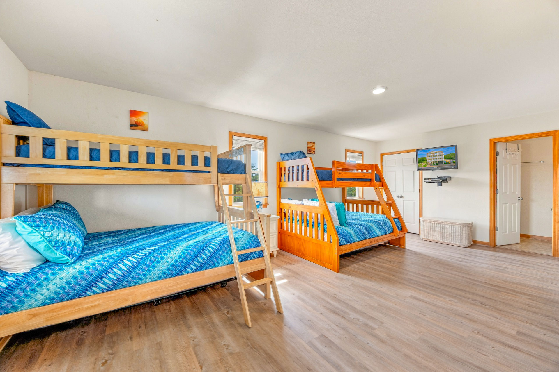 Surf Or Sound Realty 1255 Villa Dolce Vita Bedroom 6 2