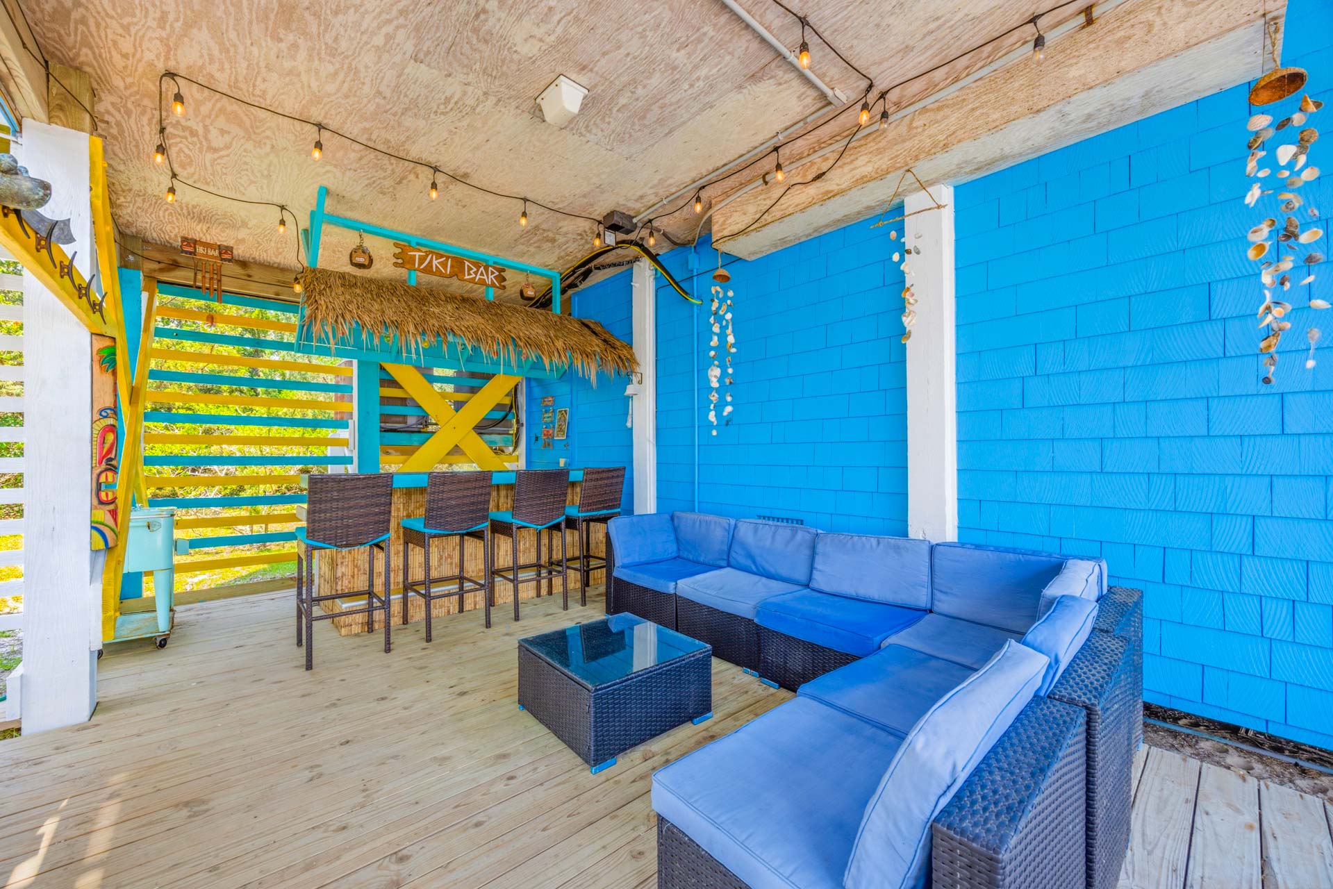 Surf Or Sound Realty 947 Creative Image Tiki Bar 2