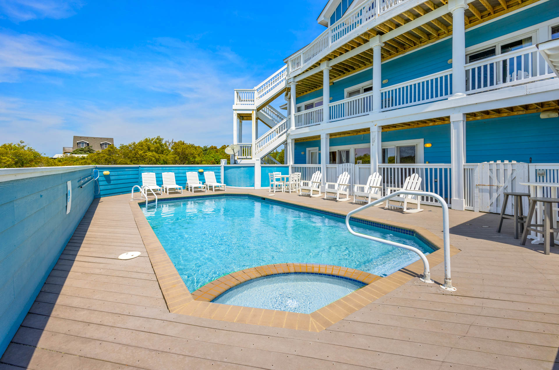 Surf Or Sound Realty 1029 Sunset Serenade Pool Area 2