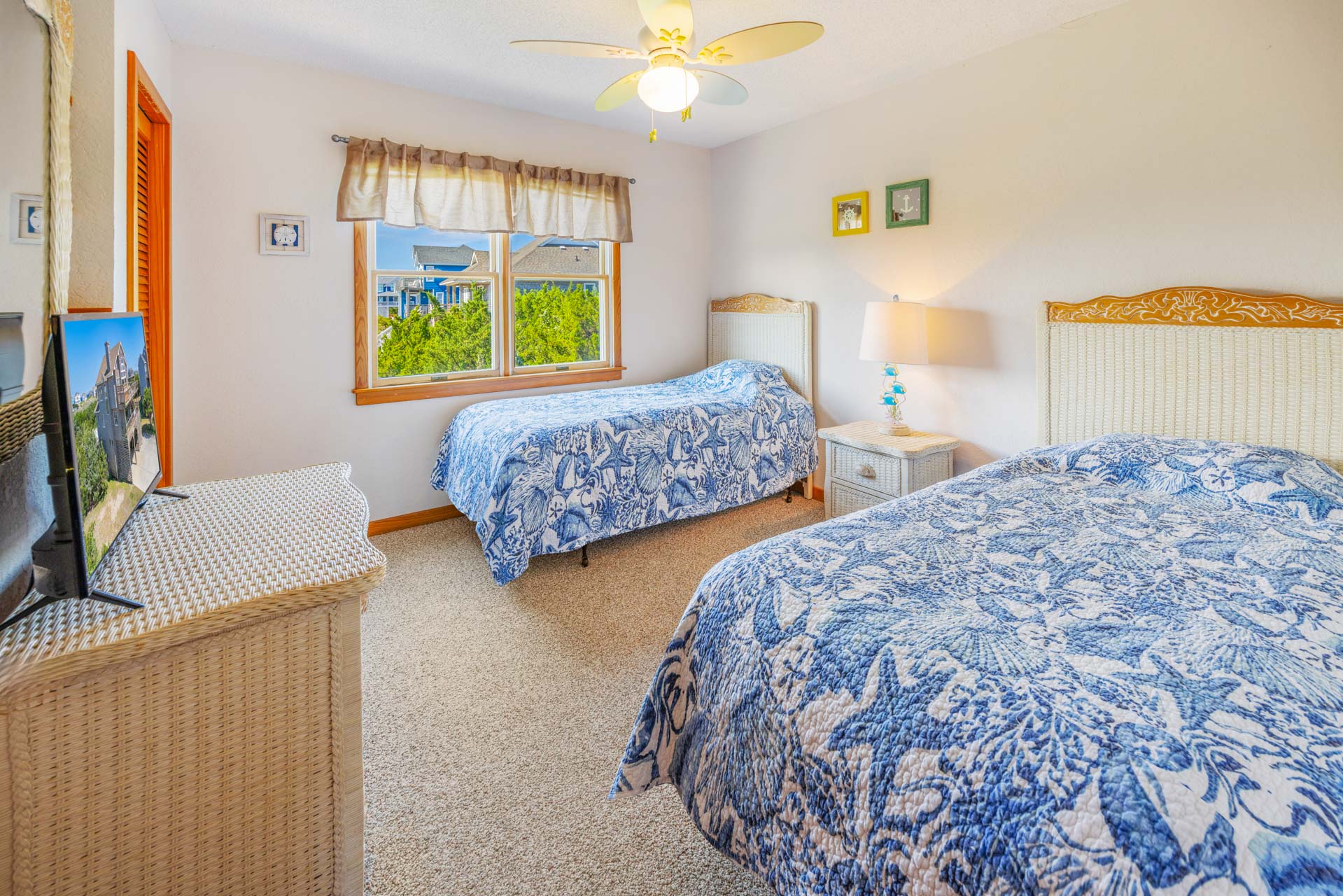 Surf Or Sound Realty 389 Salty Dawg Bedroom 3