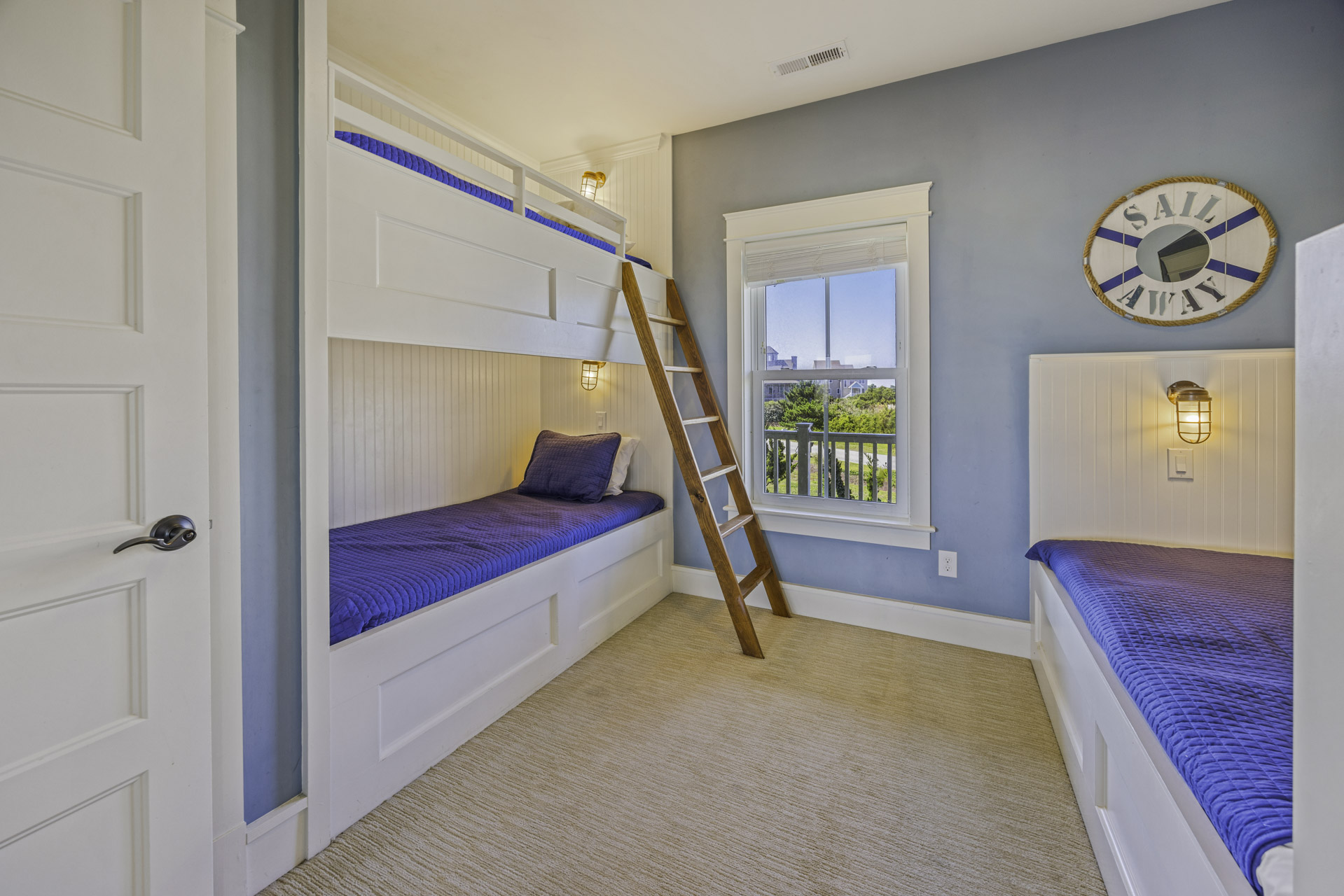 Surf Or Sound Realty 836 Hatteras Grander Bedroom 9 1