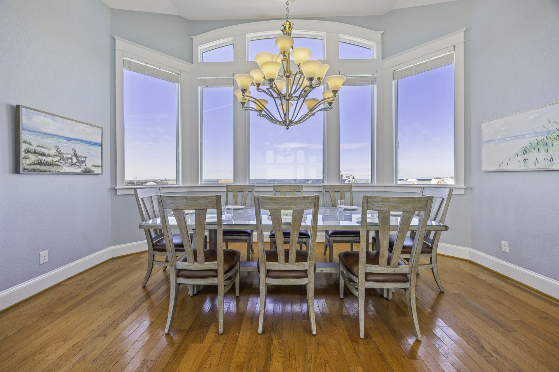 Surf Or Sound Realty 803 Chicken By The Sea Dining Area 5