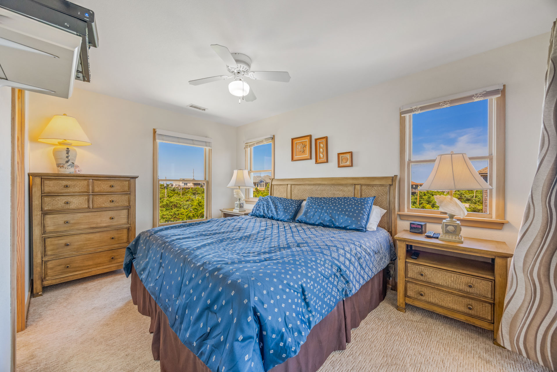 Surf Or Sound Realty 287 Surf Side Bedroom 1 1