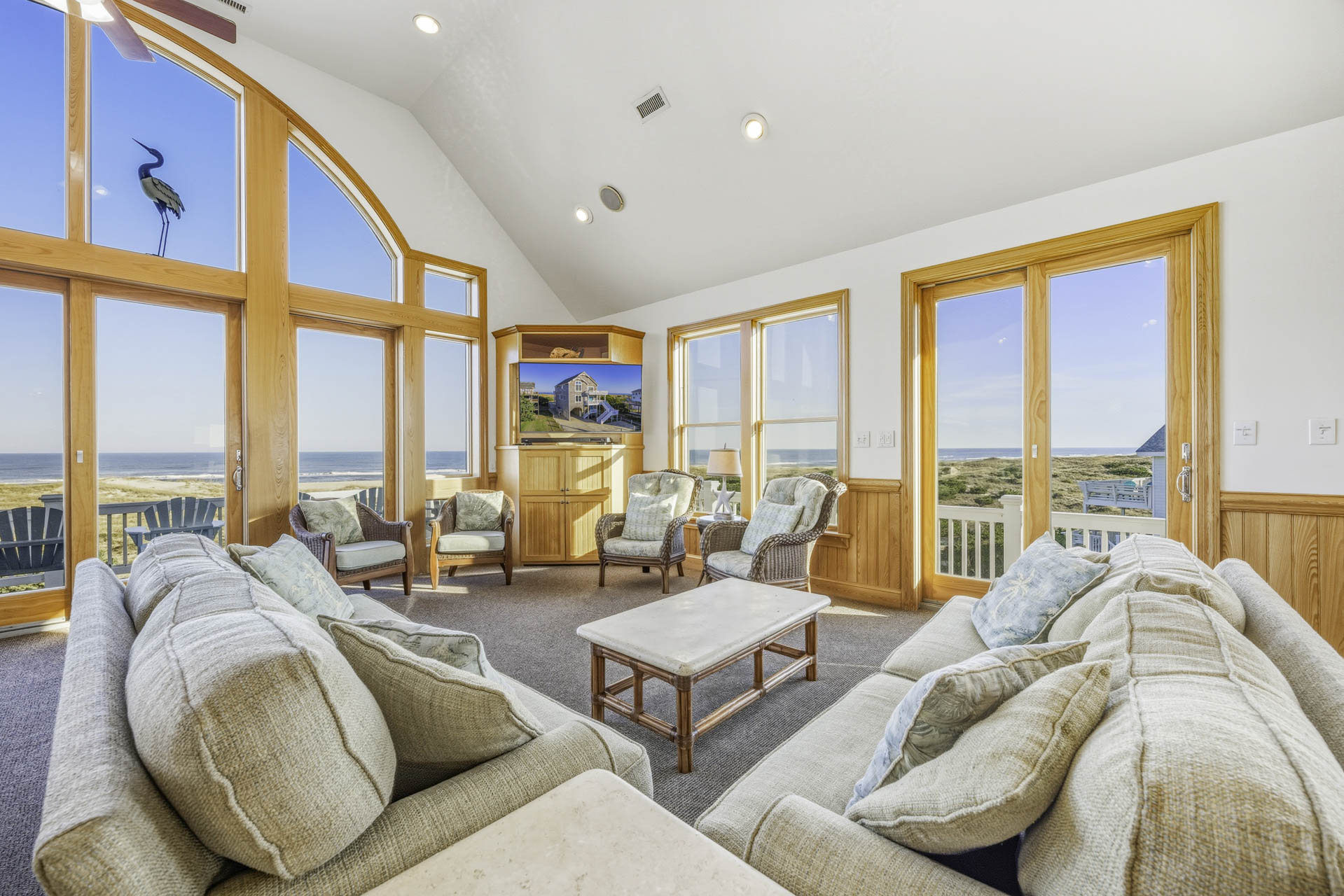 Surf Or Sound Realty 270 Seagate Station Great Room 2