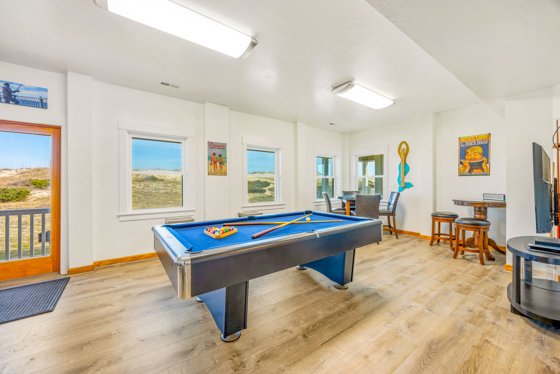 Surf Or Sound Realty 31 1St Wave Game Room 1
