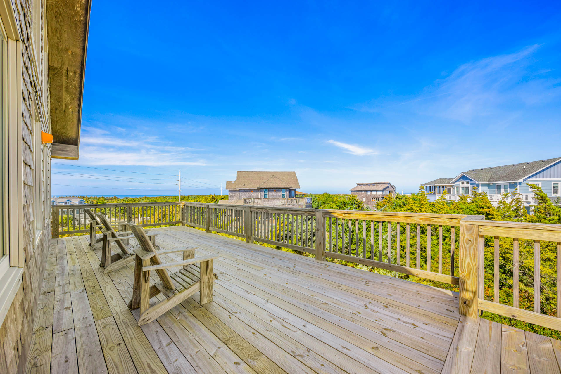 Surf Or Sound Realty 33 Sand Flea Deck 1