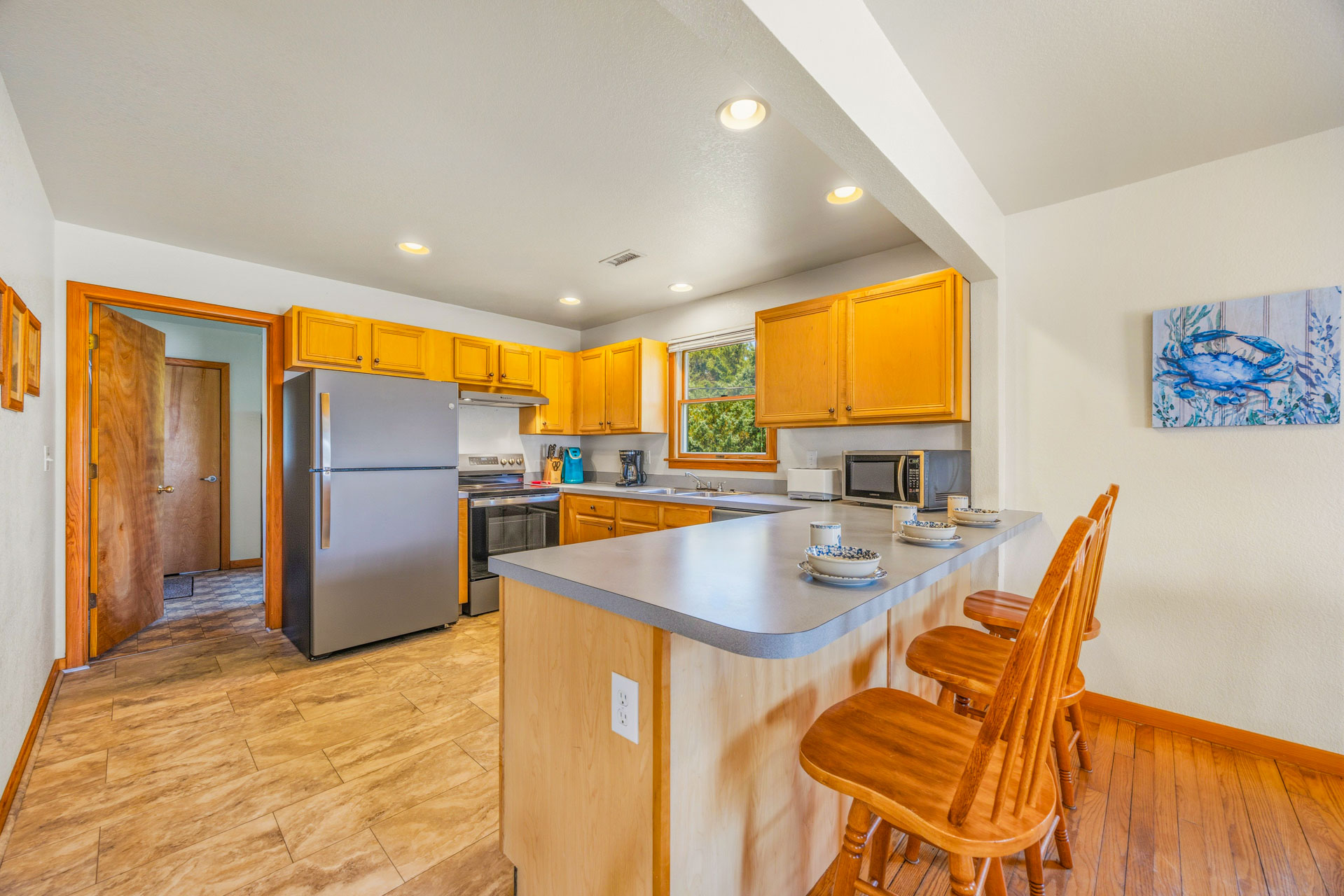 Surf Or Sound Realty 171 Boreas Kitchen 3