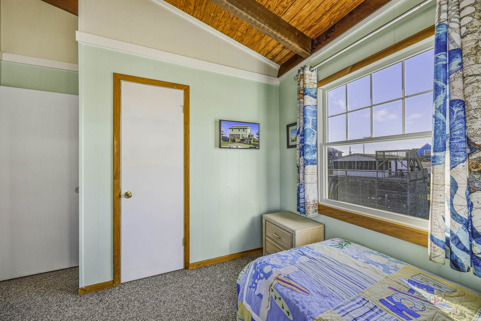 Surf Or Sound Realty 861 Kinnakeet Retreat Bedroom 3 2