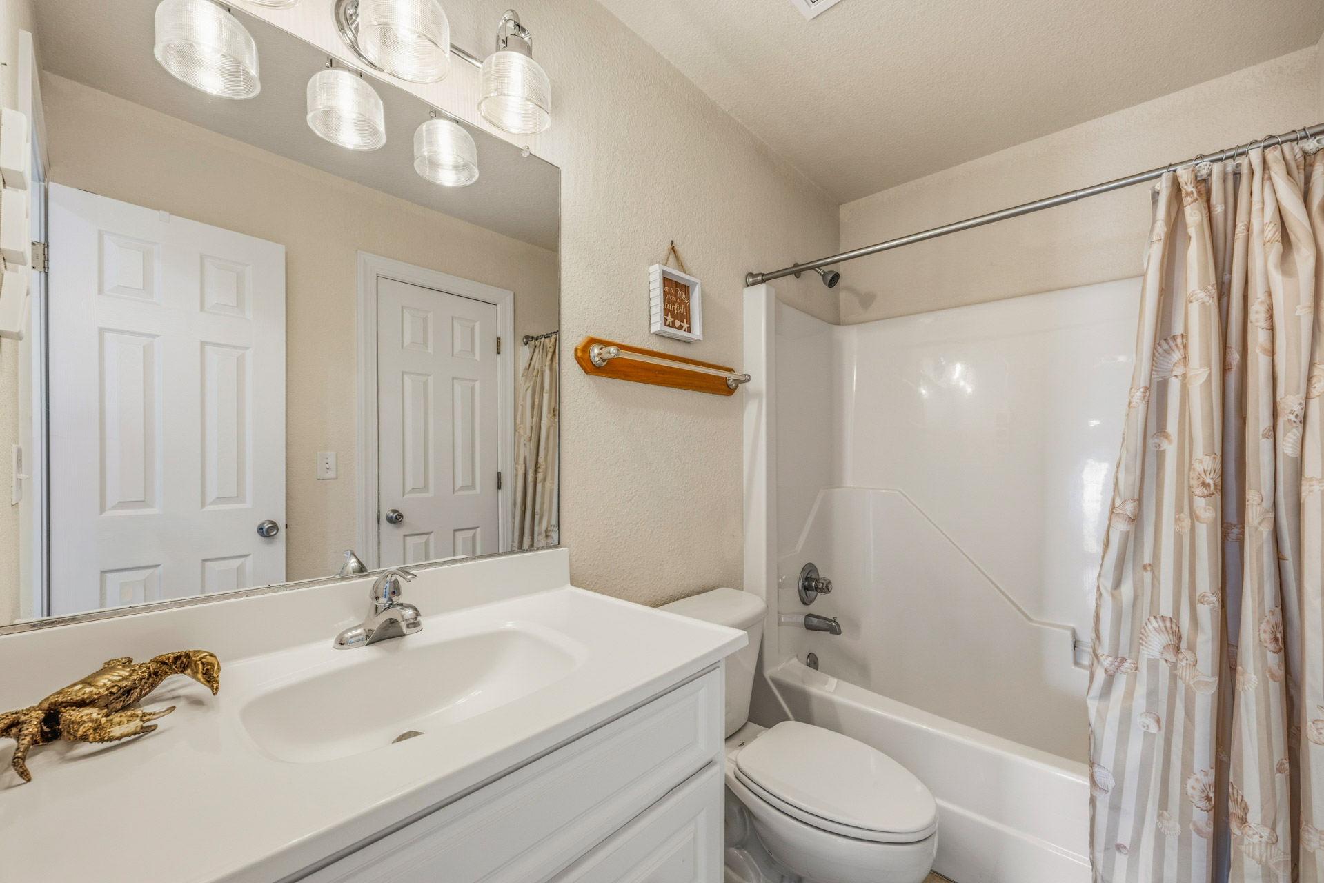 Surf Or Sound Realty 823 Sounds Good 2 Me Bedroom 2 3