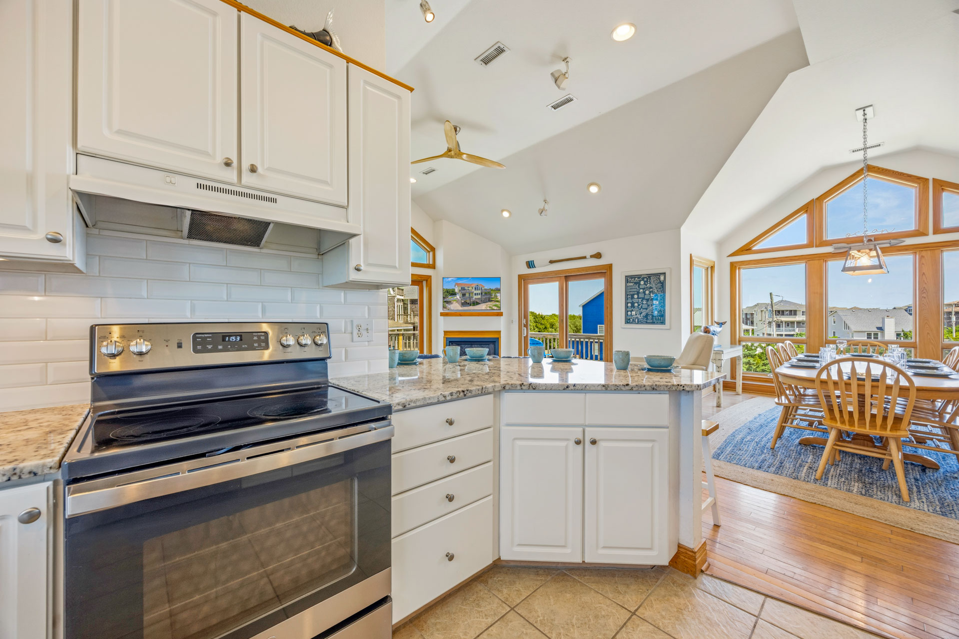 Surf Or Sound Realty 1256 X Marks The Spot Kitchen 4