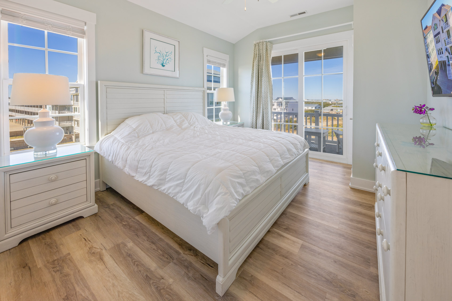Surf Or Sound Realty 1217 Aqua Sol Bedroom 2 1