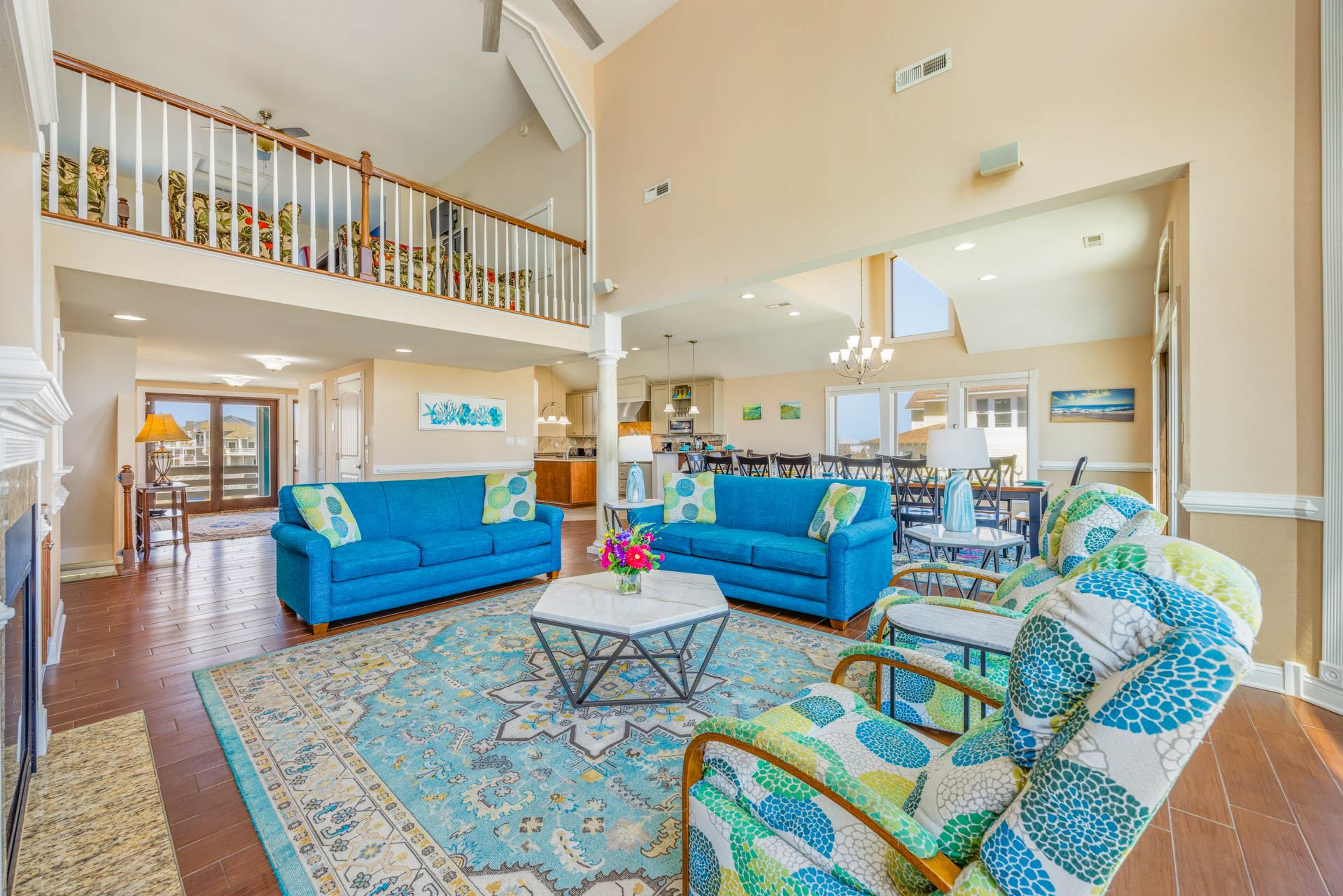 Surf Or Sound Realty 684 Moonshine Great Room 2