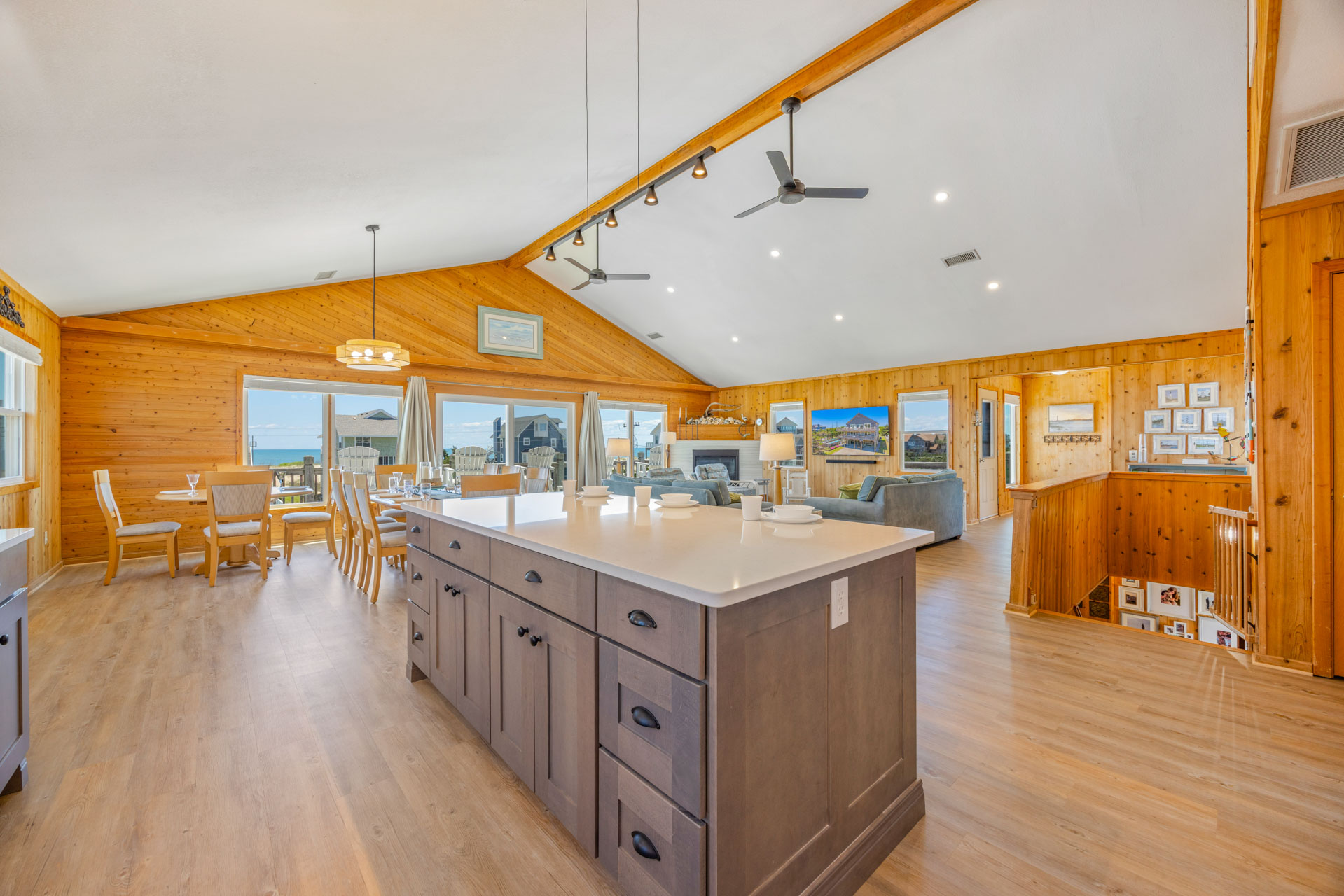Surf Or Sound Realty 1144 The Sandy House Kitchen 2
