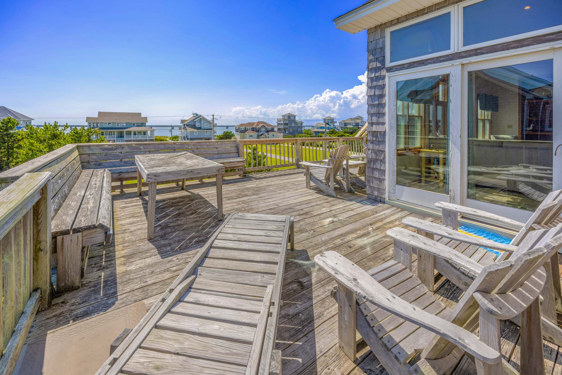 Surf Or Sound Realty 389 Salty Dawg Deck 1