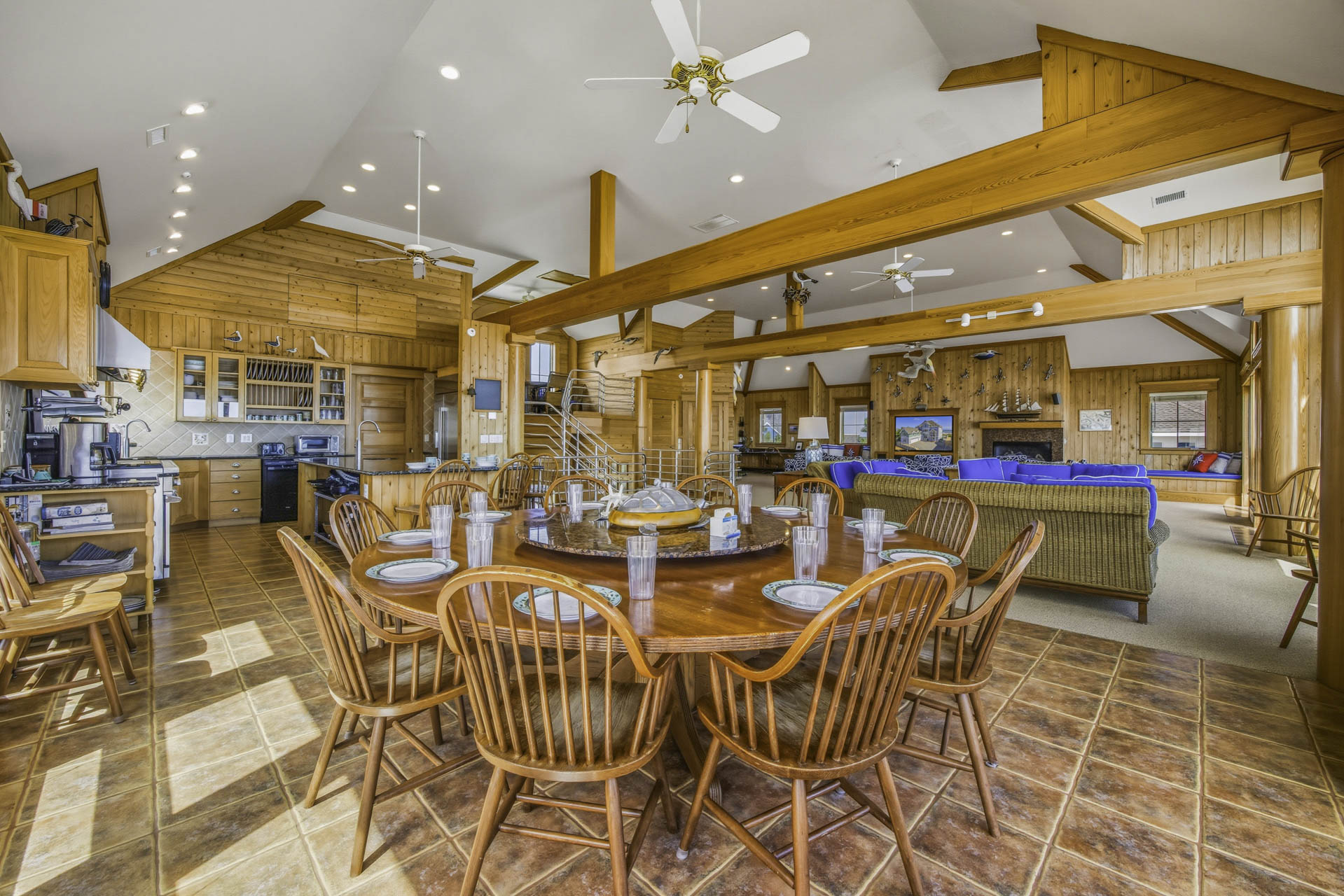 Surf Or Sound Realty 603 Seven Cousins Cottage Dining Area 3