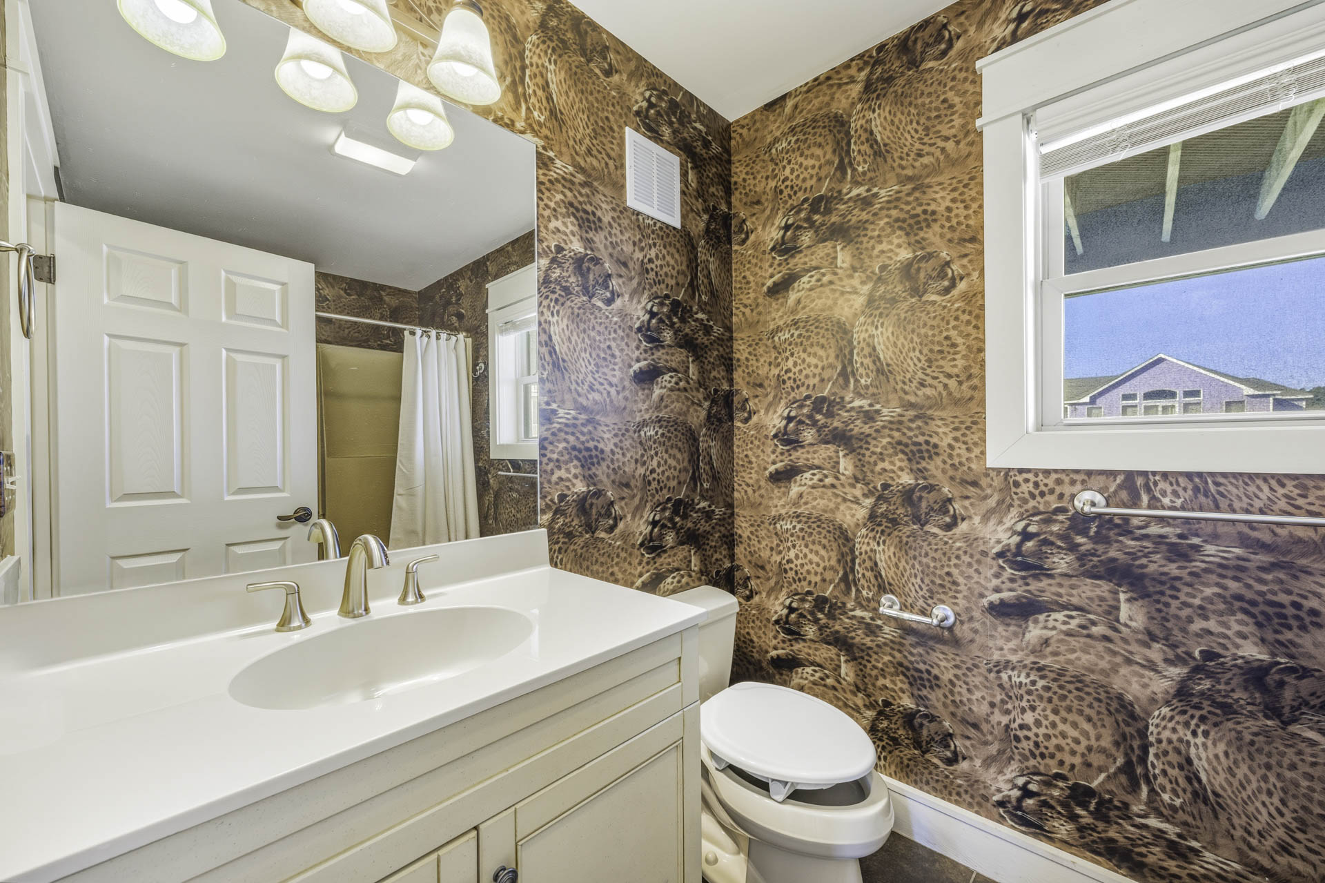 Surf Or Sound Realty 1156 Lemonade Bedroom 4 3