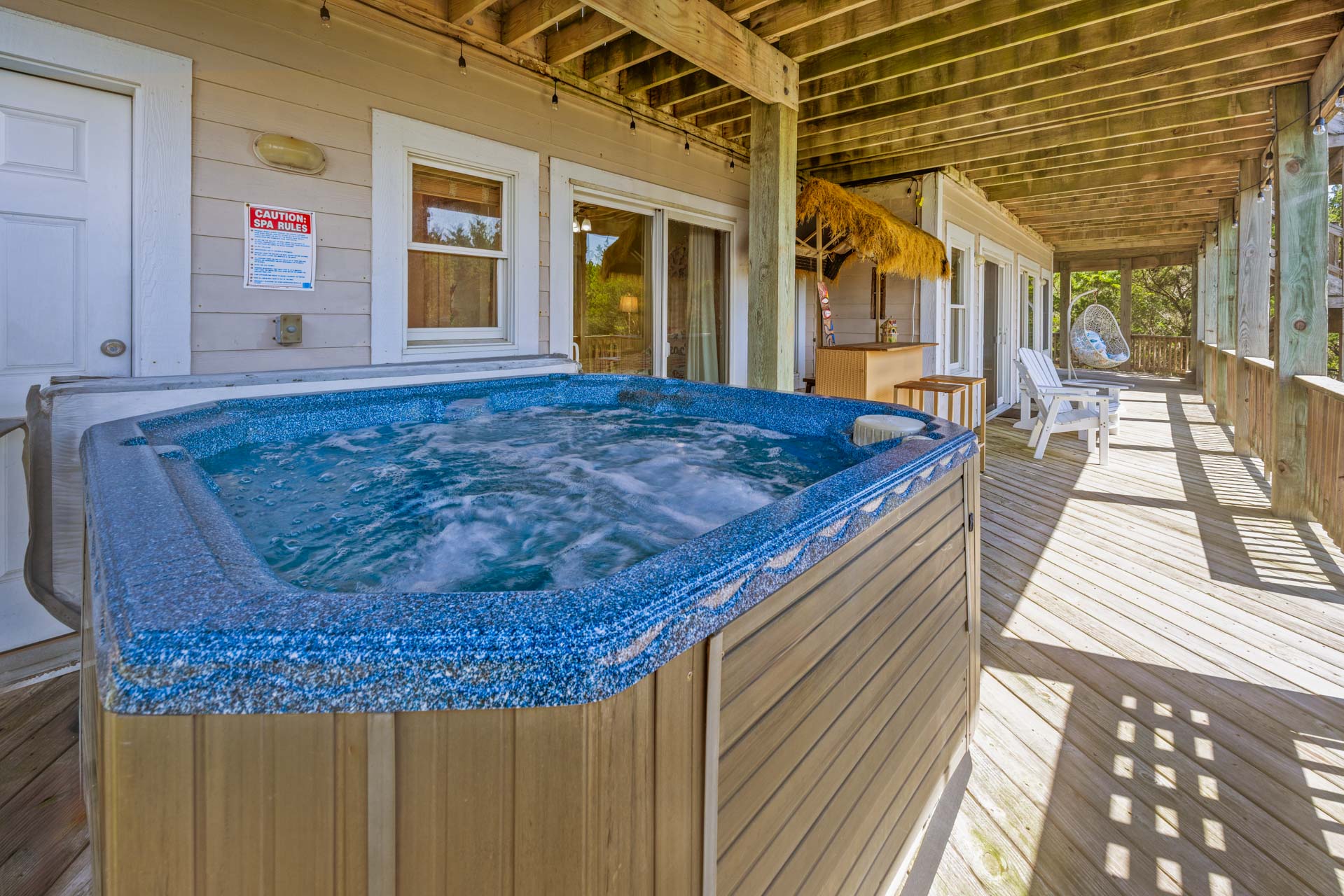 Surf Or Sound Realty 566 La Familia Hot Tub