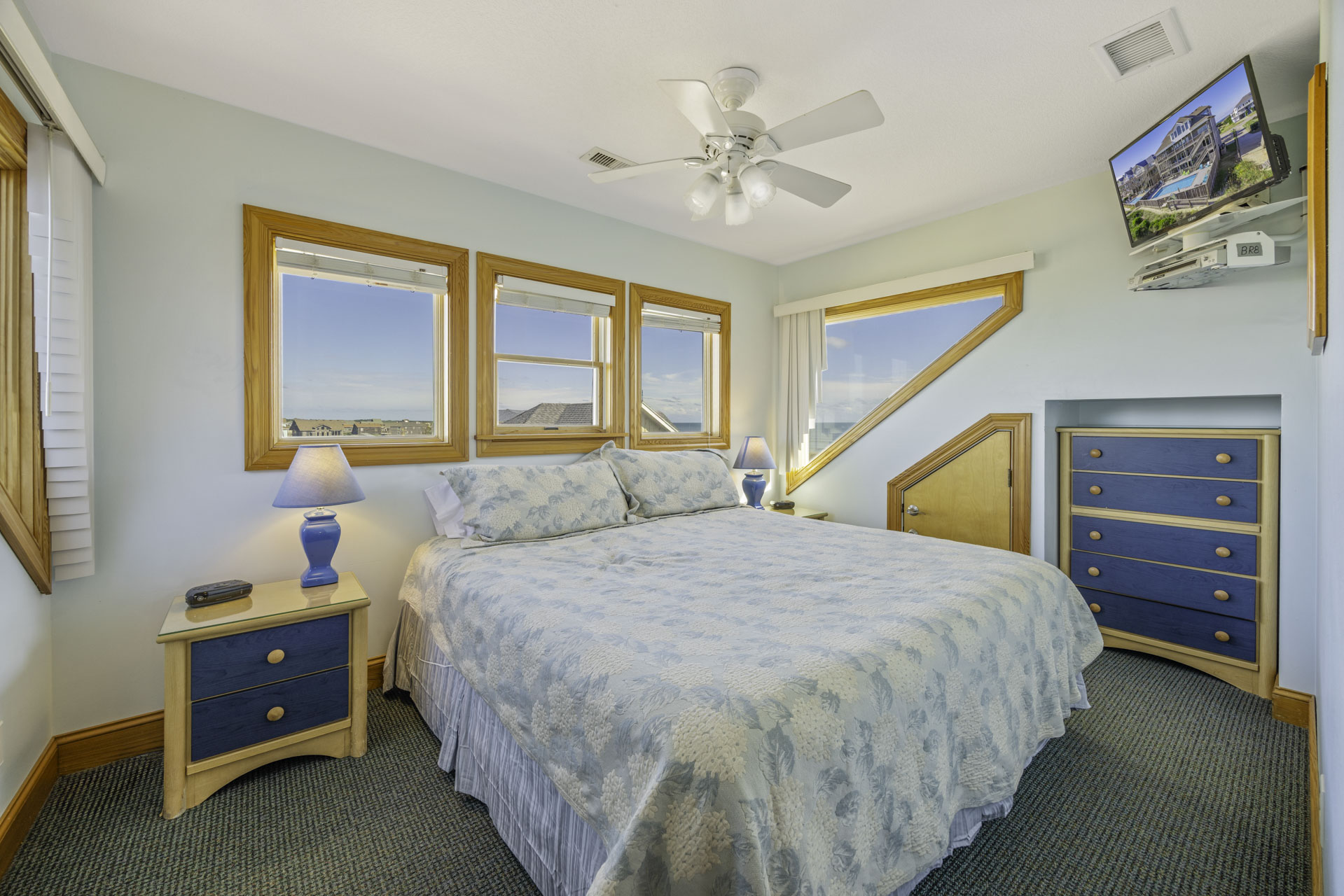 Surf Or Sound Realty 369 Sea Mist Bedroom 3 1