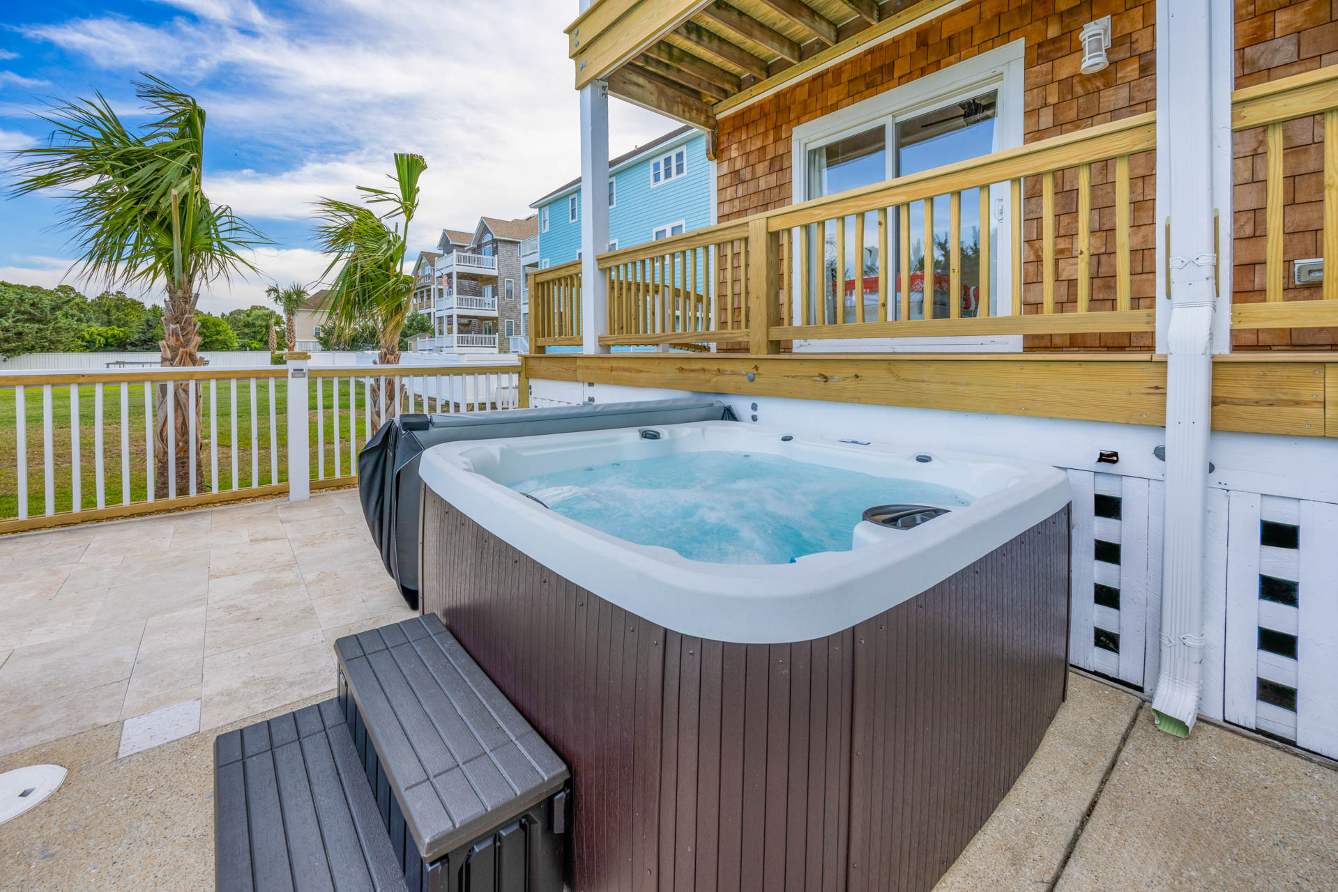 Surf Or Sound Realty 1224 Ride Like The Wind Hot Tub