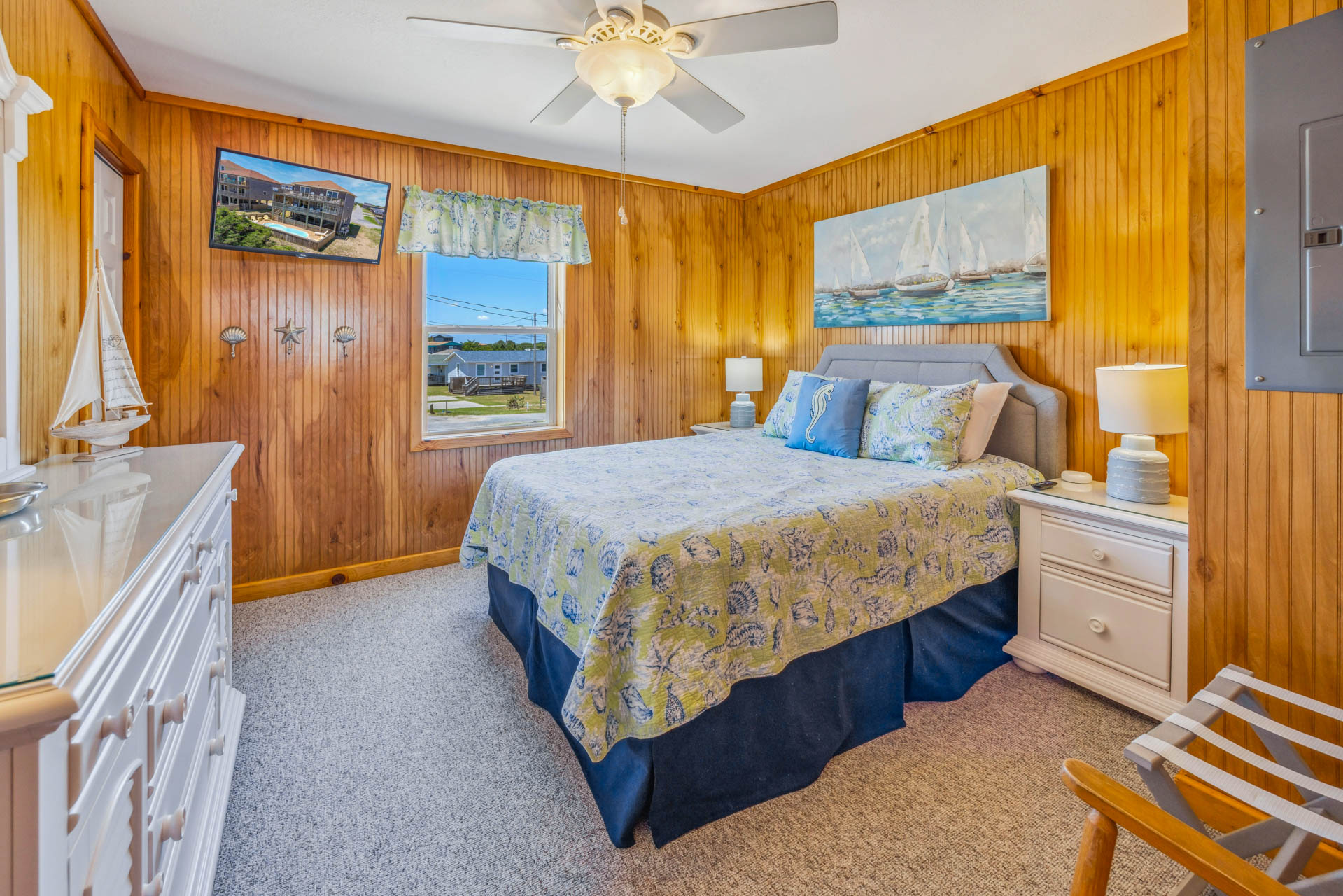 Surf Or Sound Realty 704 A Reel Addiction Bedroom 3 1
