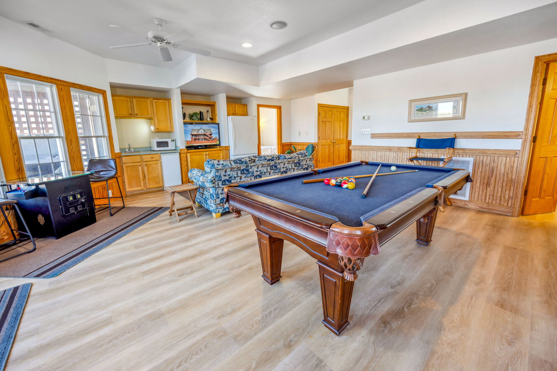Surf Or Sound Realty 177 Horatio's Hideaway Game Room 4
