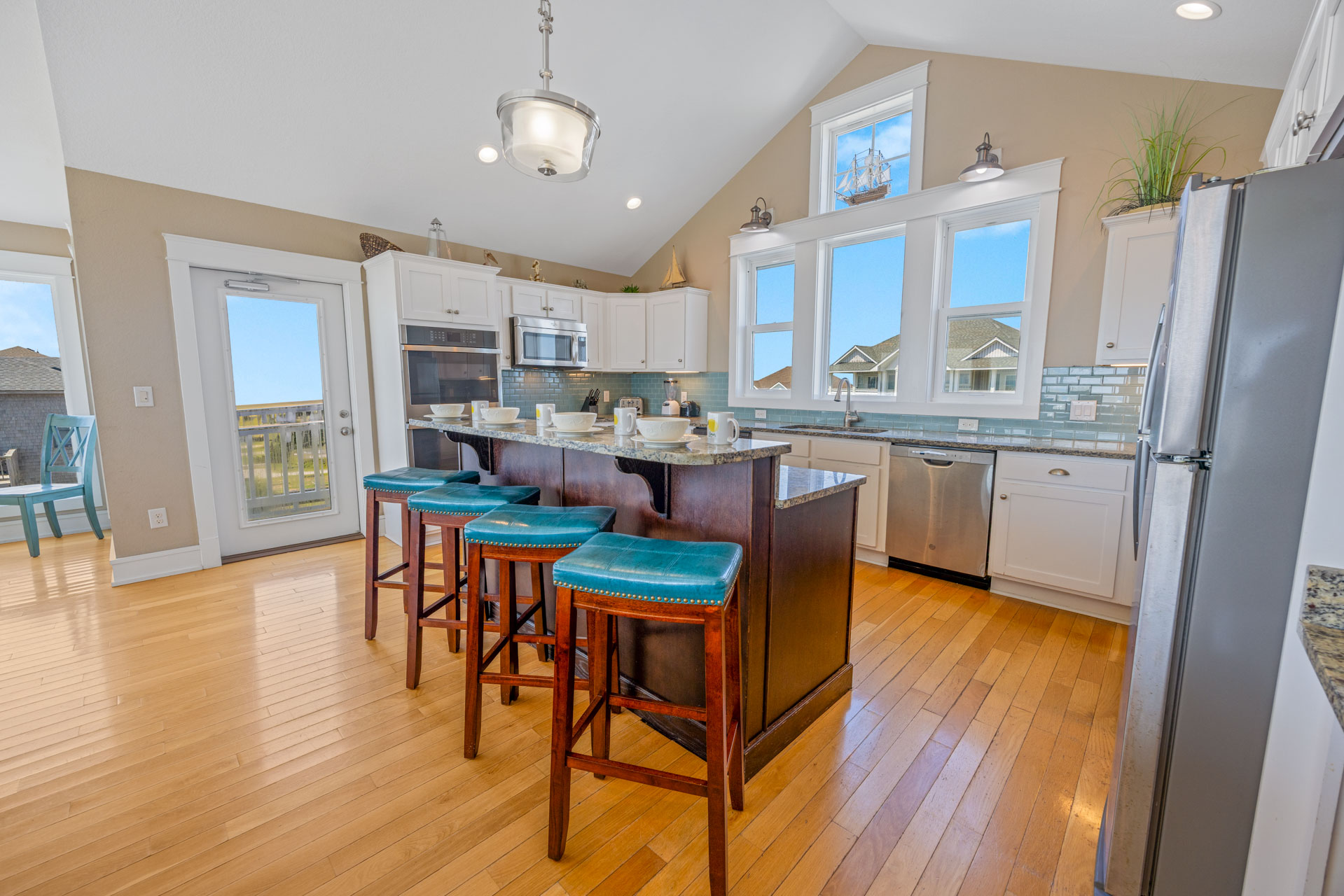 Surf Or Sound Realty 778 Time Out Kitchen 3
