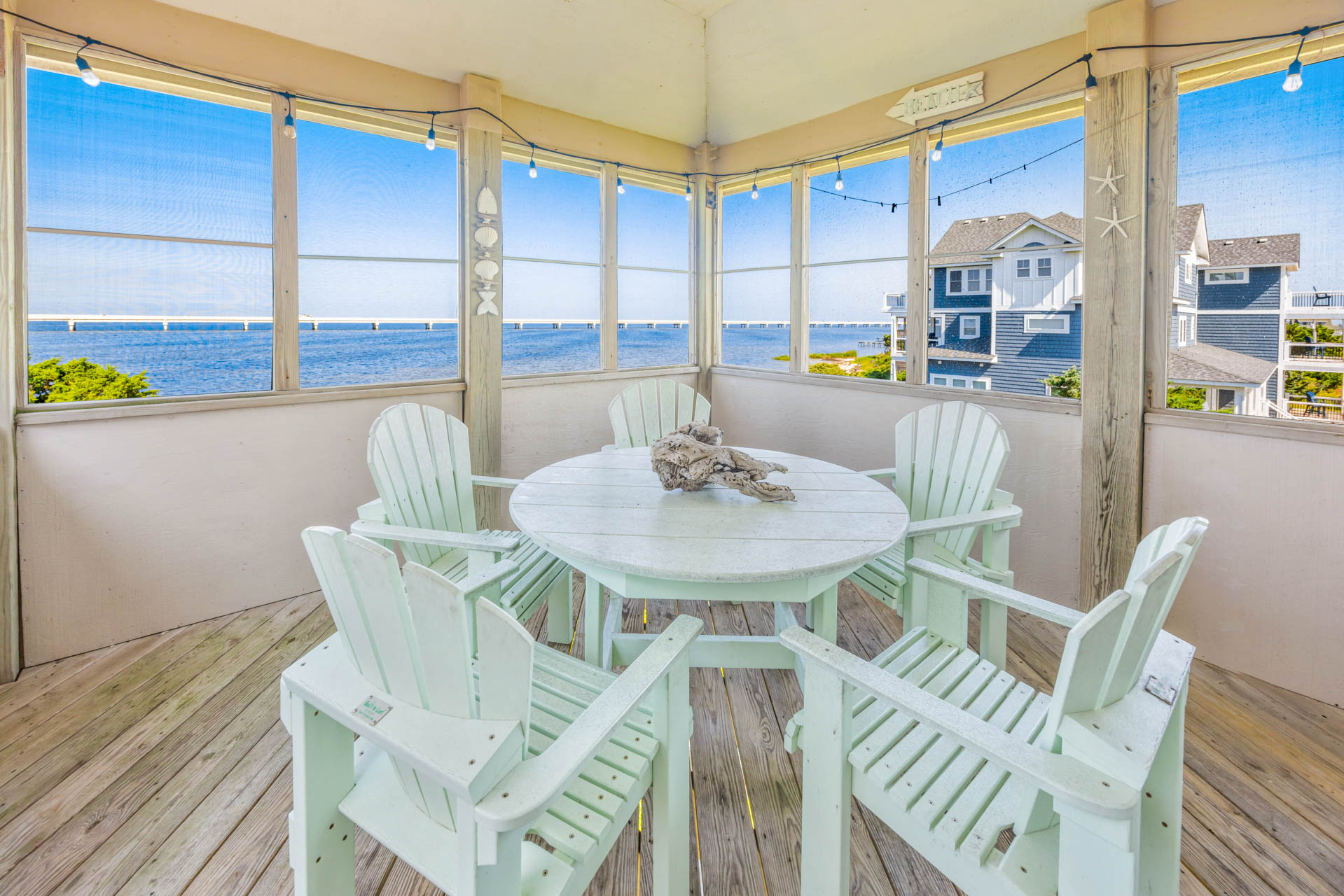 Surf Or Sound Realty 566 La Familia Top Deck 1