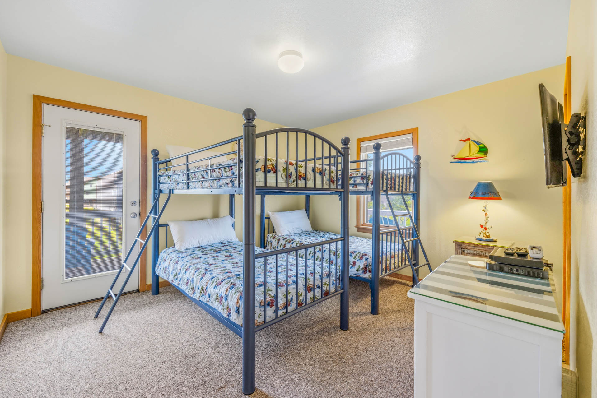 Surf Or Sound Realty 1259 The Annapolitan Bedroom 6