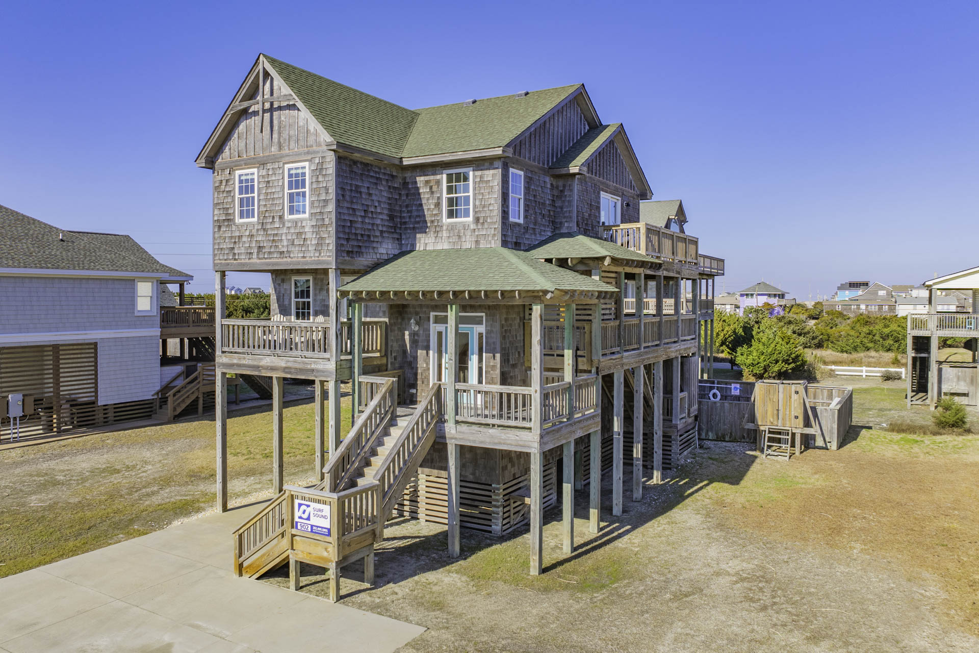 Surf Or Sound Realty 902 Triple Fins Exterior 5