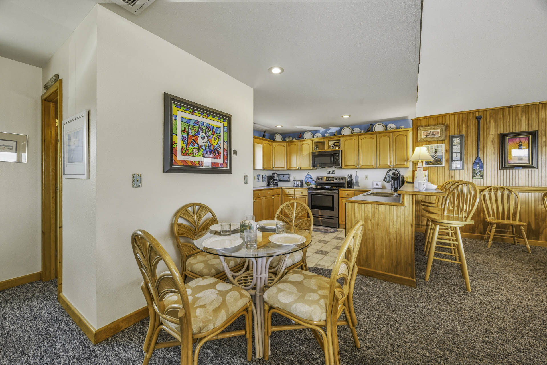 Surf Or Sound Realty 1230 Hideaway East Great Room 5