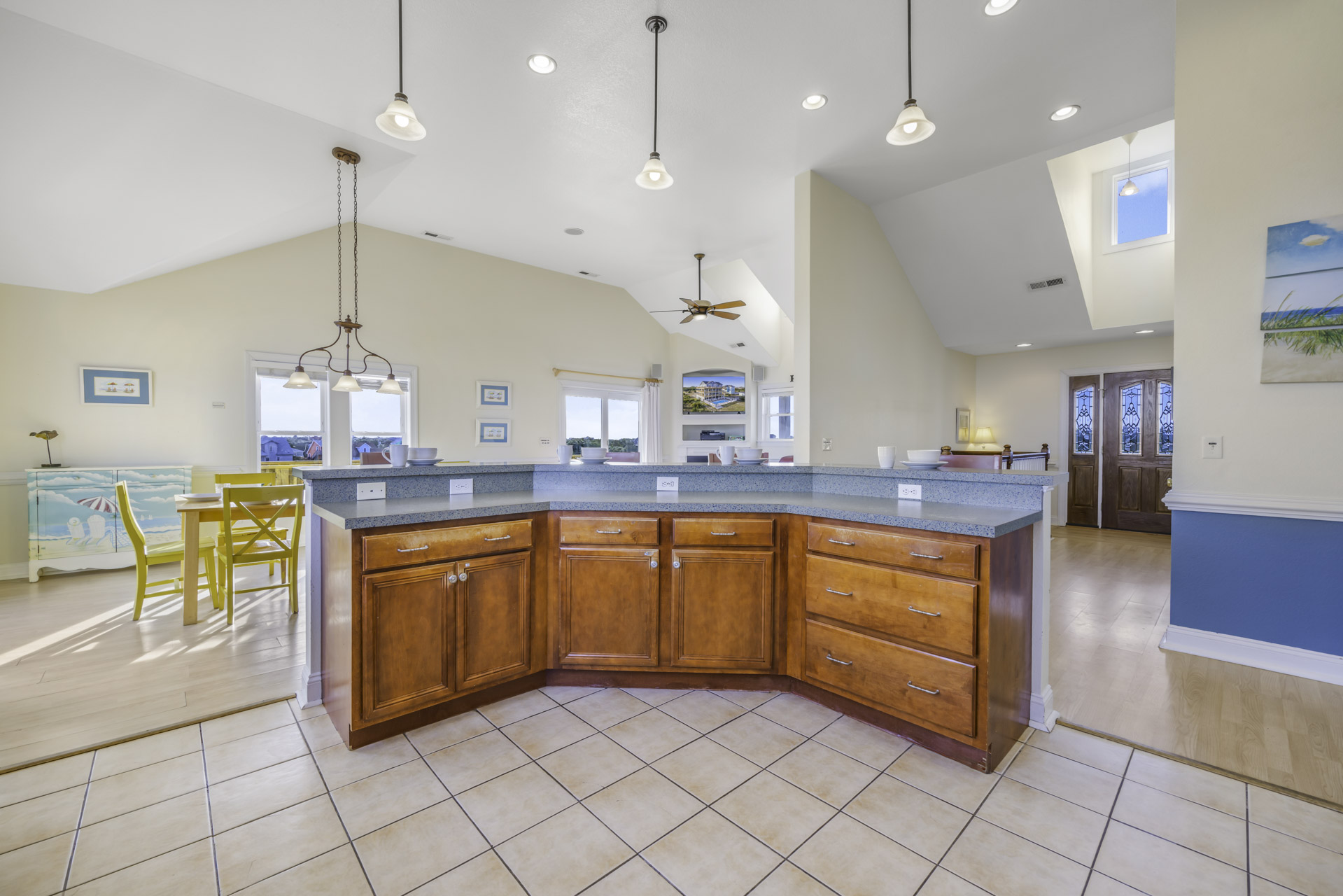 Surf Or Sound Realty 687 The Scotch Retreat Kitchen 4