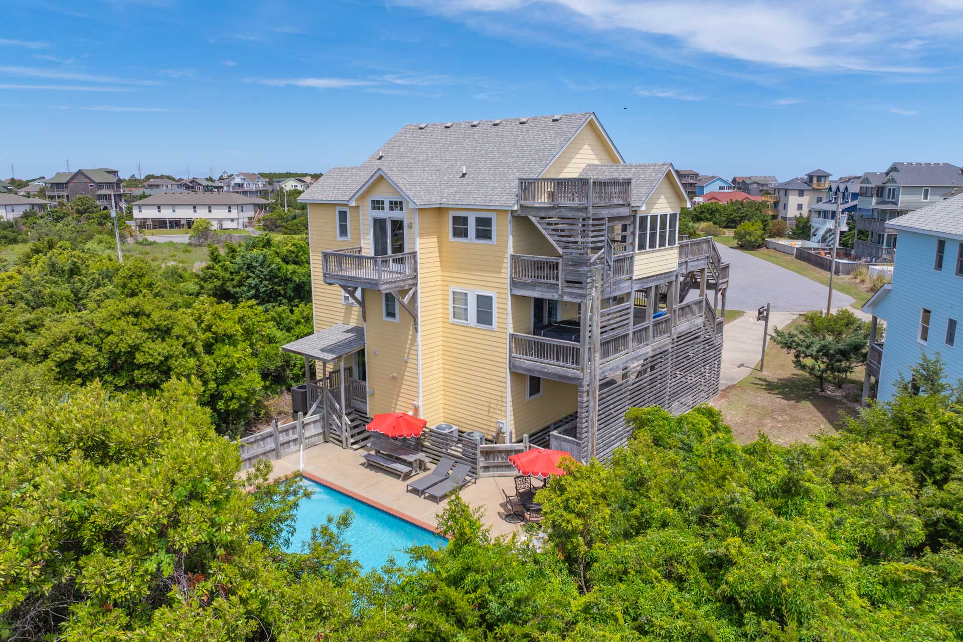 Surf Or Sound Realty 157 So Right Exterior 4