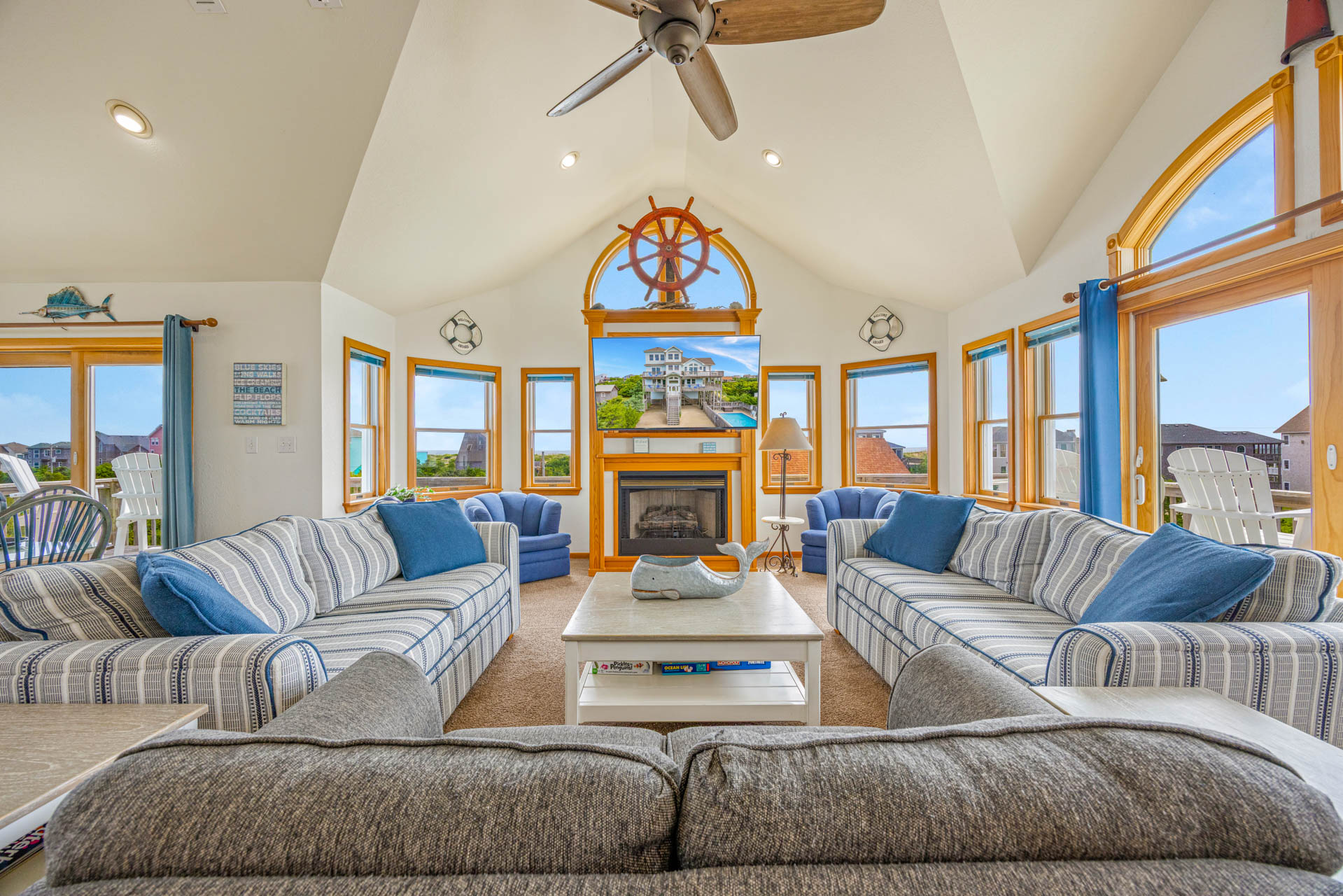 Surf Or Sound Realty 1260 Bangarang Beach House Great Room 2