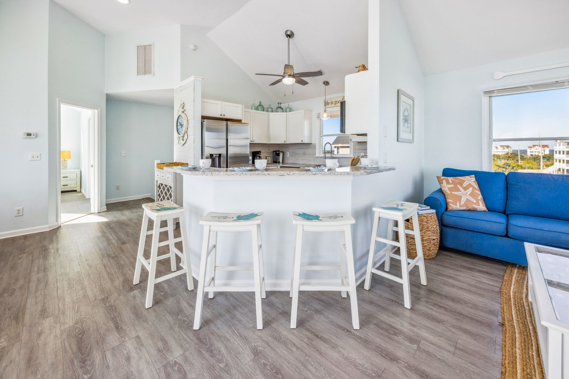 Surf Or Sound Realty 262 Endless Summer Kitchen 1