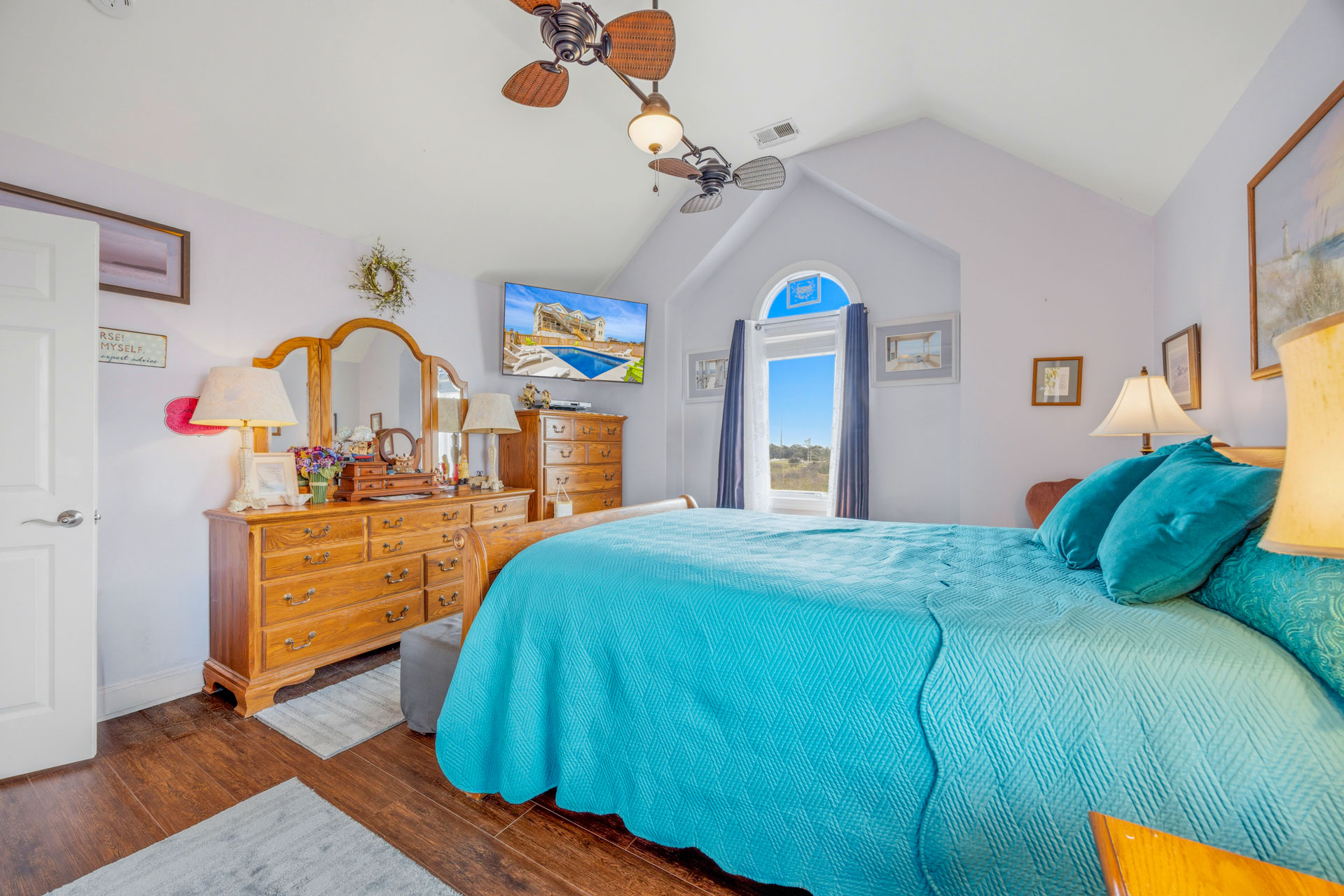 Surf Or Sound Realty 750 Sailor's Landing Bedroom 1 2