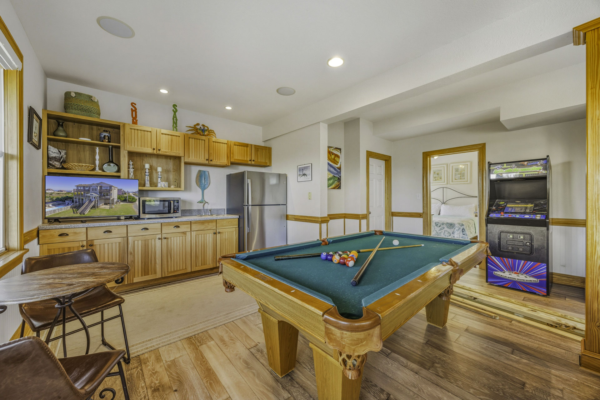 Surf Or Sound Realty 1233 High Tide Haven Game Room 6