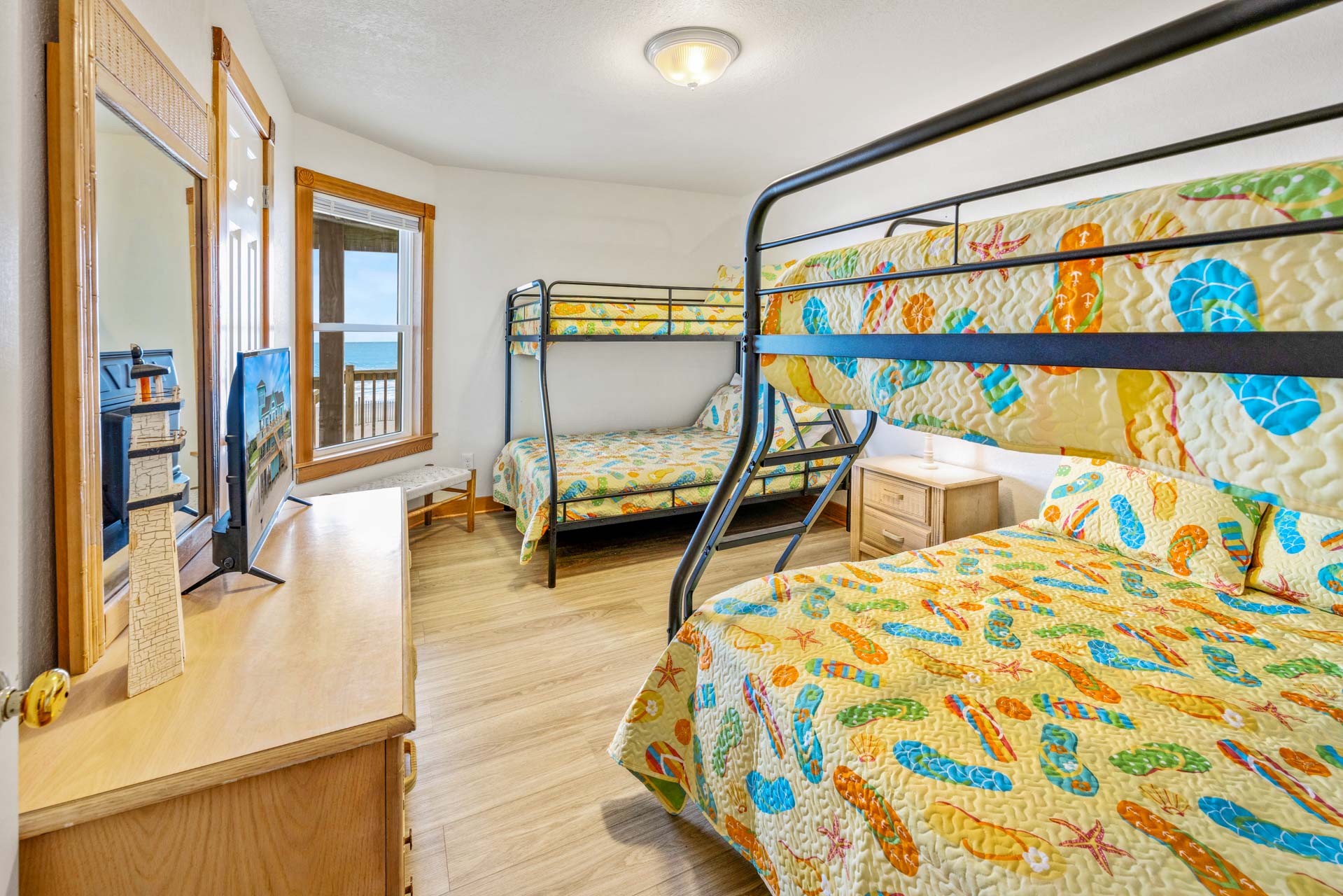 Surf Or Sound Realty 180 Perfect Peace Bedroom 4