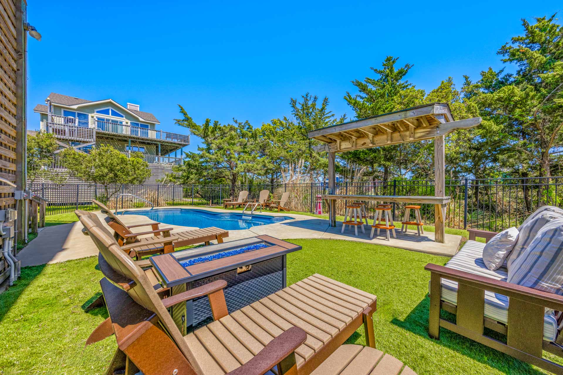 Surf Or Sound Realty 773 Skipper's Landing Pool Area 4