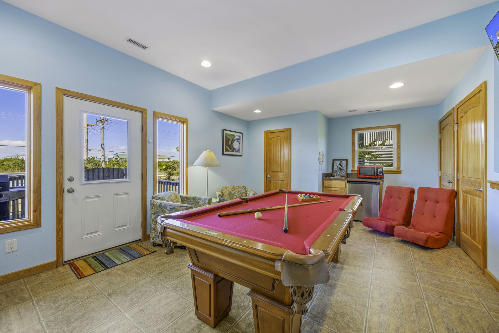 Surf Or Sound Realty 725 Sea Winds Game Room 1