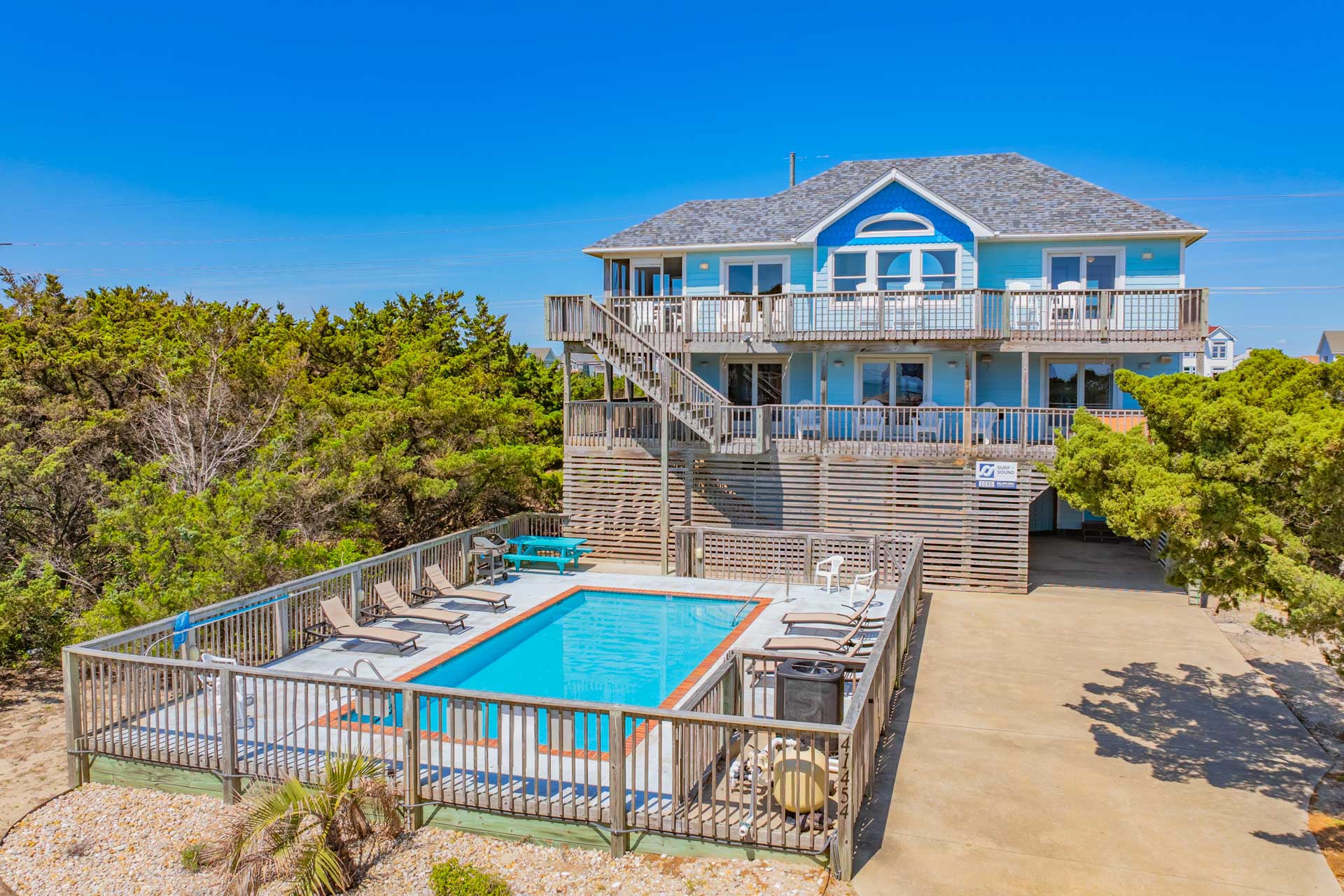 Surf Or Sound Realty 1095 Soggy Dollar Exterior 1