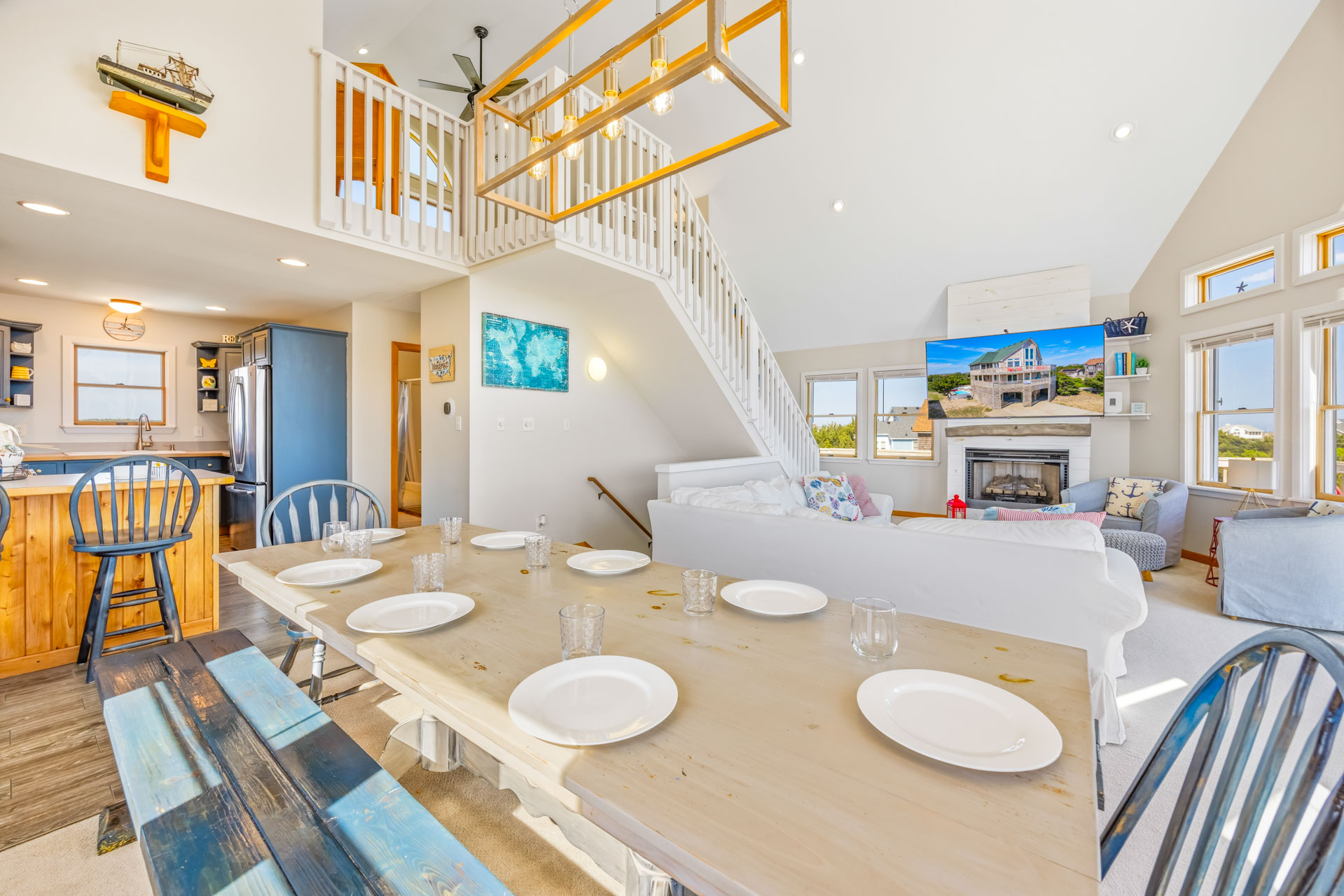 Surf Or Sound Realty 915 Smores And Shores Dining Area 3